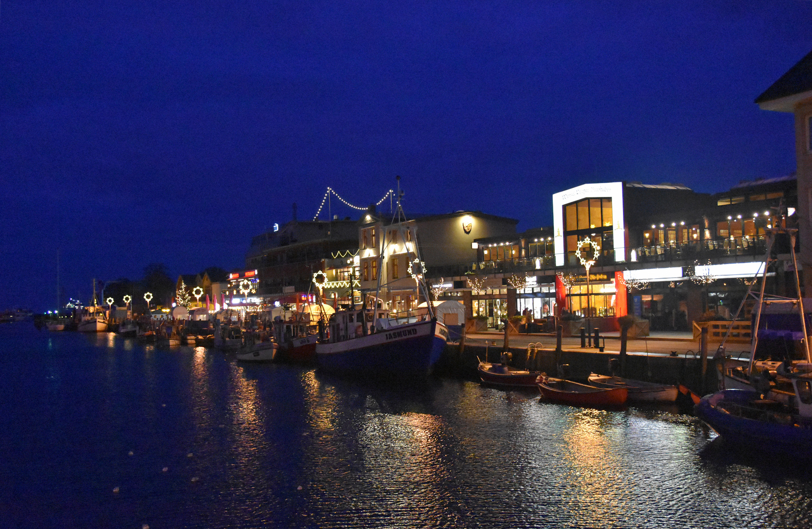 Weihnachten 2017 am Alten Strom in Warnemünde