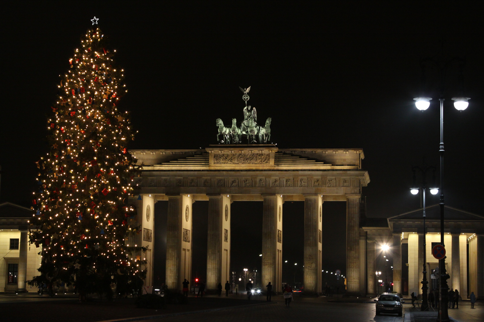 Weihnachten am Brandenburger Tor I Foto & Bild gratulation und feiertage, weihnachten