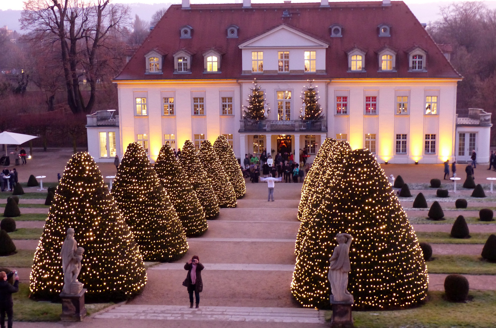 Weihnachten auf Schloss Wackerbarth Foto & Bild architektur