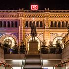 weihnachtlich geschmückter Hauptbahnhof - Hannover