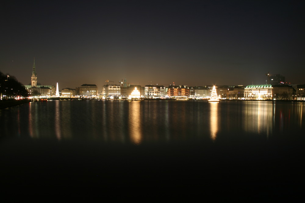 weihnachtliche Alsterpromenade