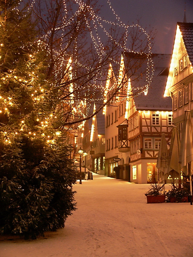 Weihnachtliche Altstadt