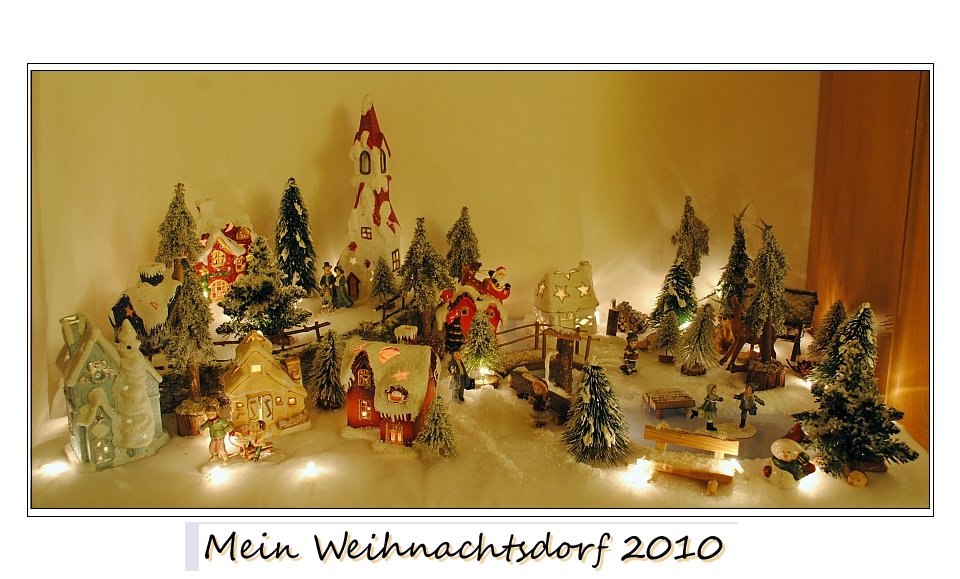 Weihnachtliche Dorflandschaften