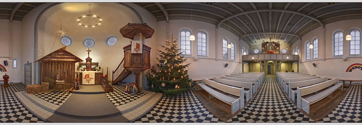 Weihnachtliche Erlöserkirche