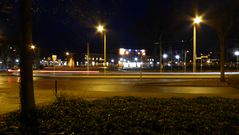 Weihnachtliche Lichter am Bahnhof 