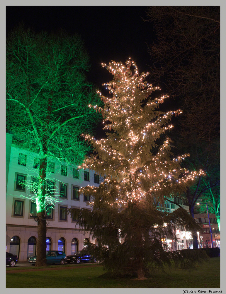 Weihnachtliche Stimmung auf dem Ostwall-Krefeld