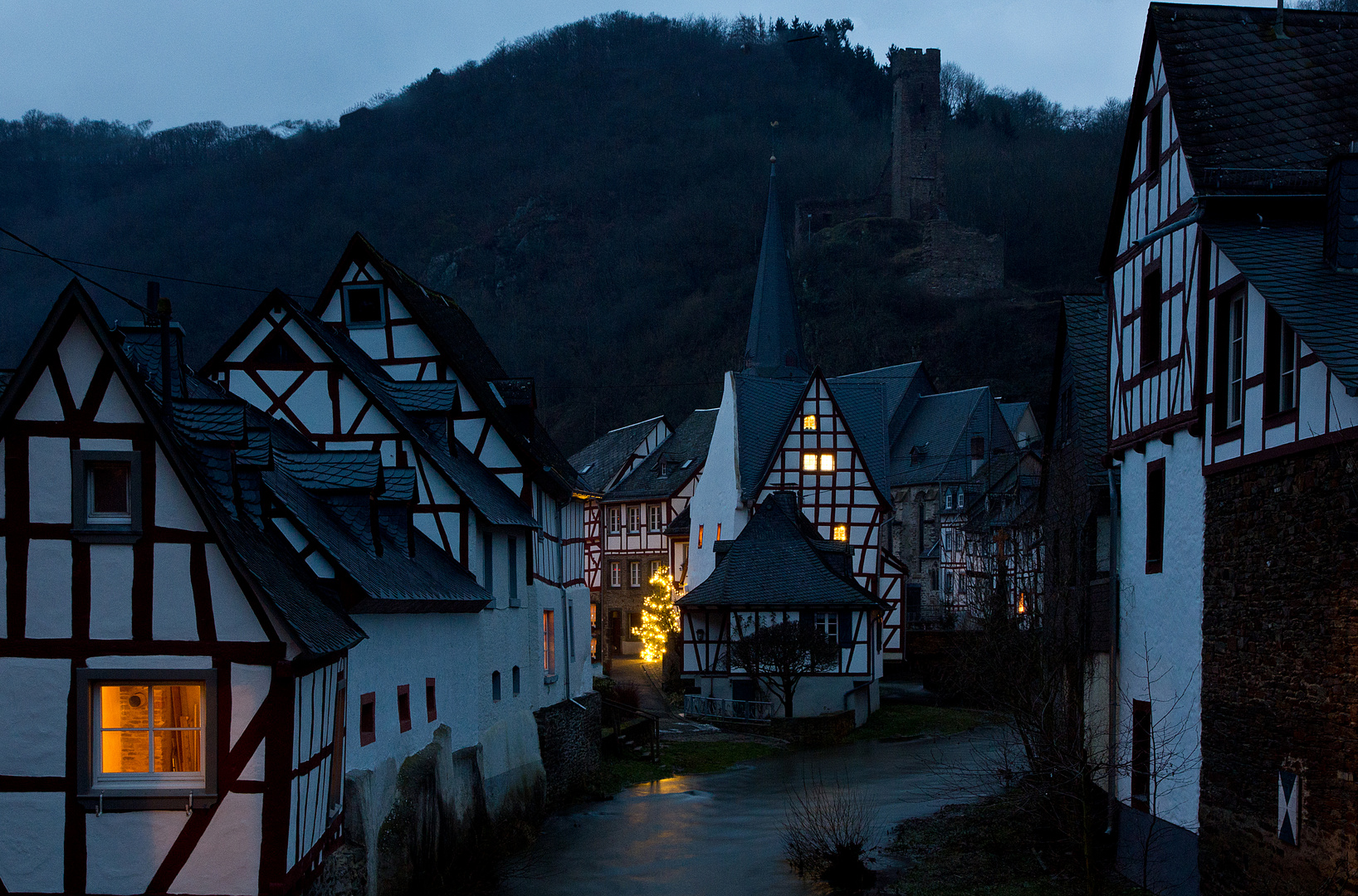 Weihnachtliche Stimmung in Monreal