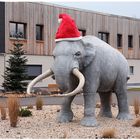 Weihnachtlicher Elefant