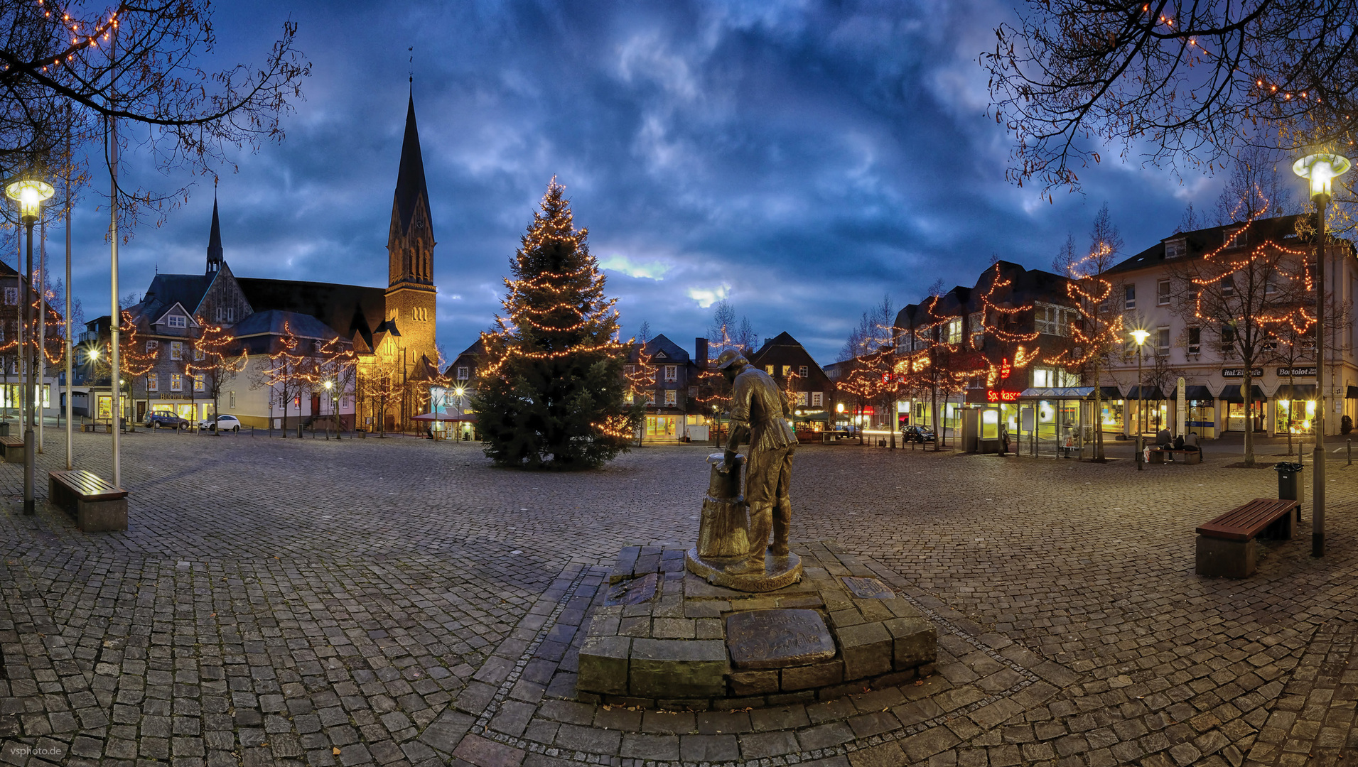 Weihnachtlicher Olper Marktplatz
