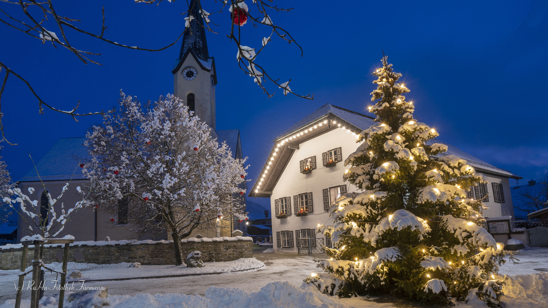 weihnachtlicher Petersplatz in Piding