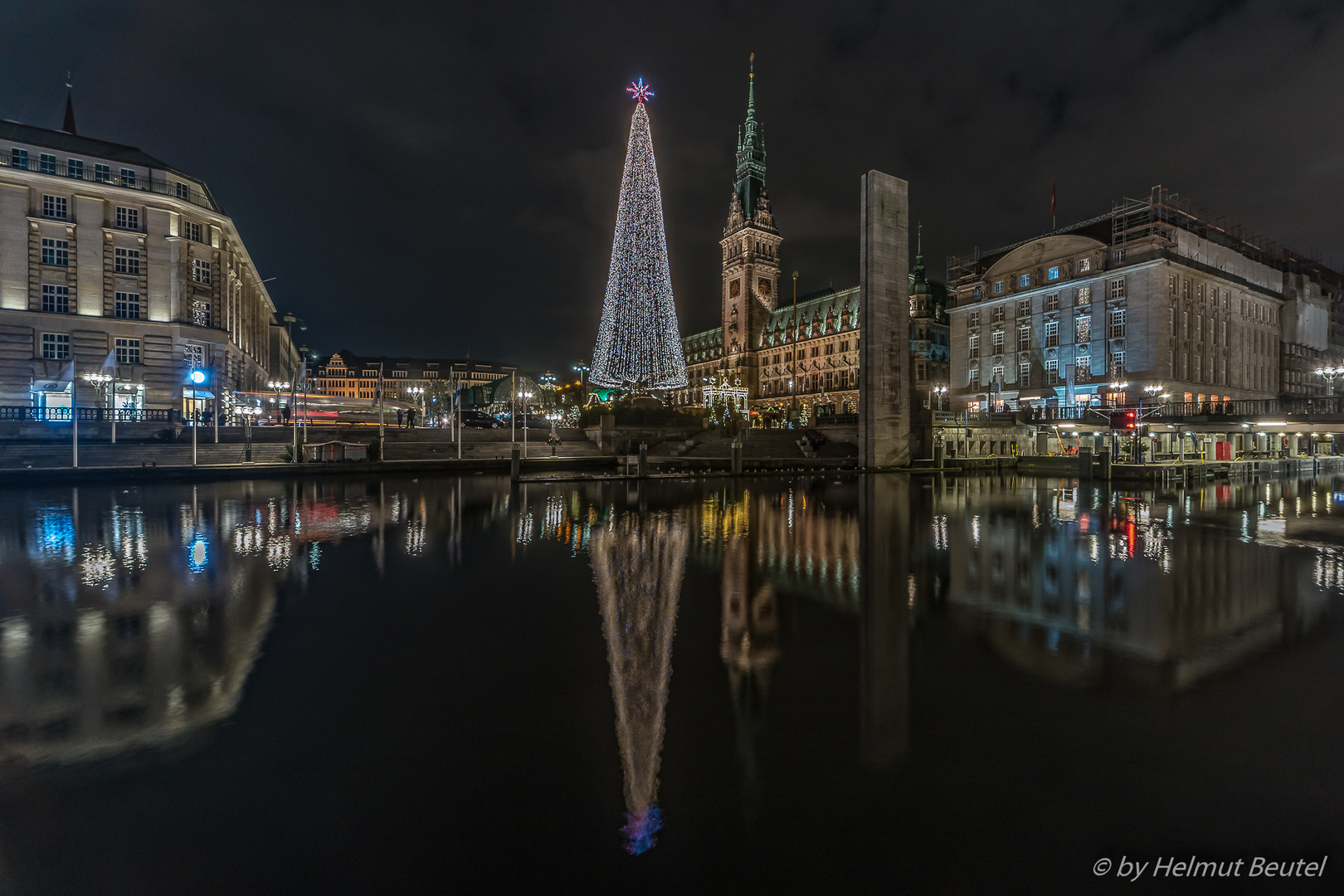 Weihnachtlicher Rathausmarkt 2