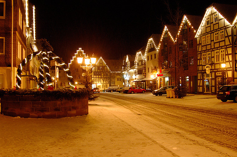 Weihnachtliches Frankenberg 1 von Alfred Gschweng