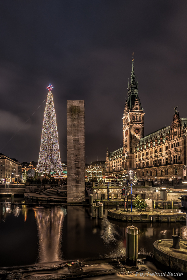 Weihnachtliches Hamburg - Rathausmarkt