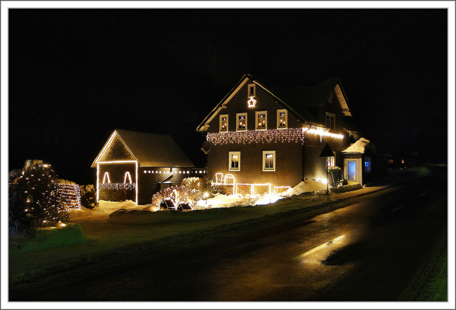 Weihnachtliches Leuchten in Oberland am Rennsteig