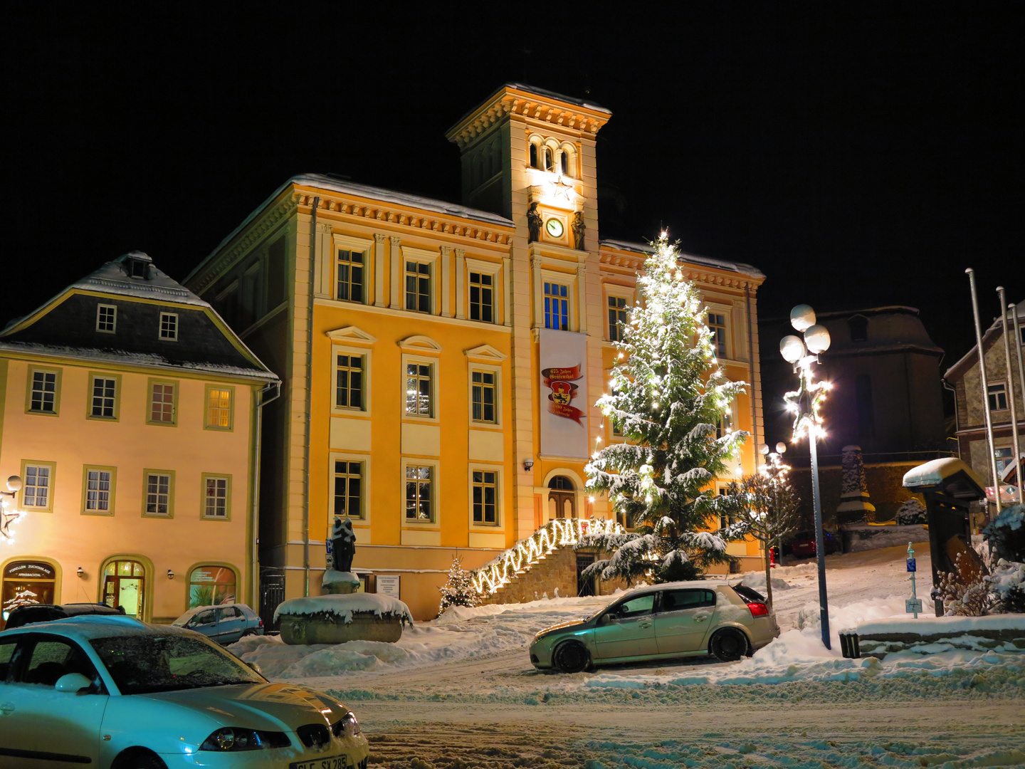 weihnachtliches Rathaus von Gräfenthal