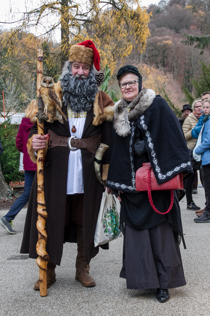 Weihnachtmann und Weihnachtsfrau