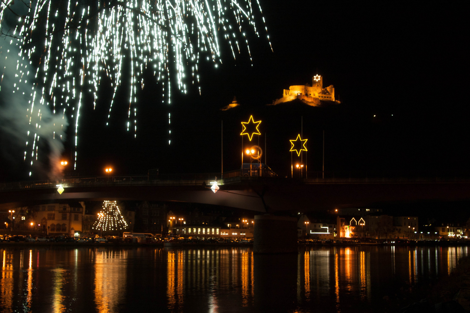 Weihnachts Feuerwerk in Bernkastel-Kues