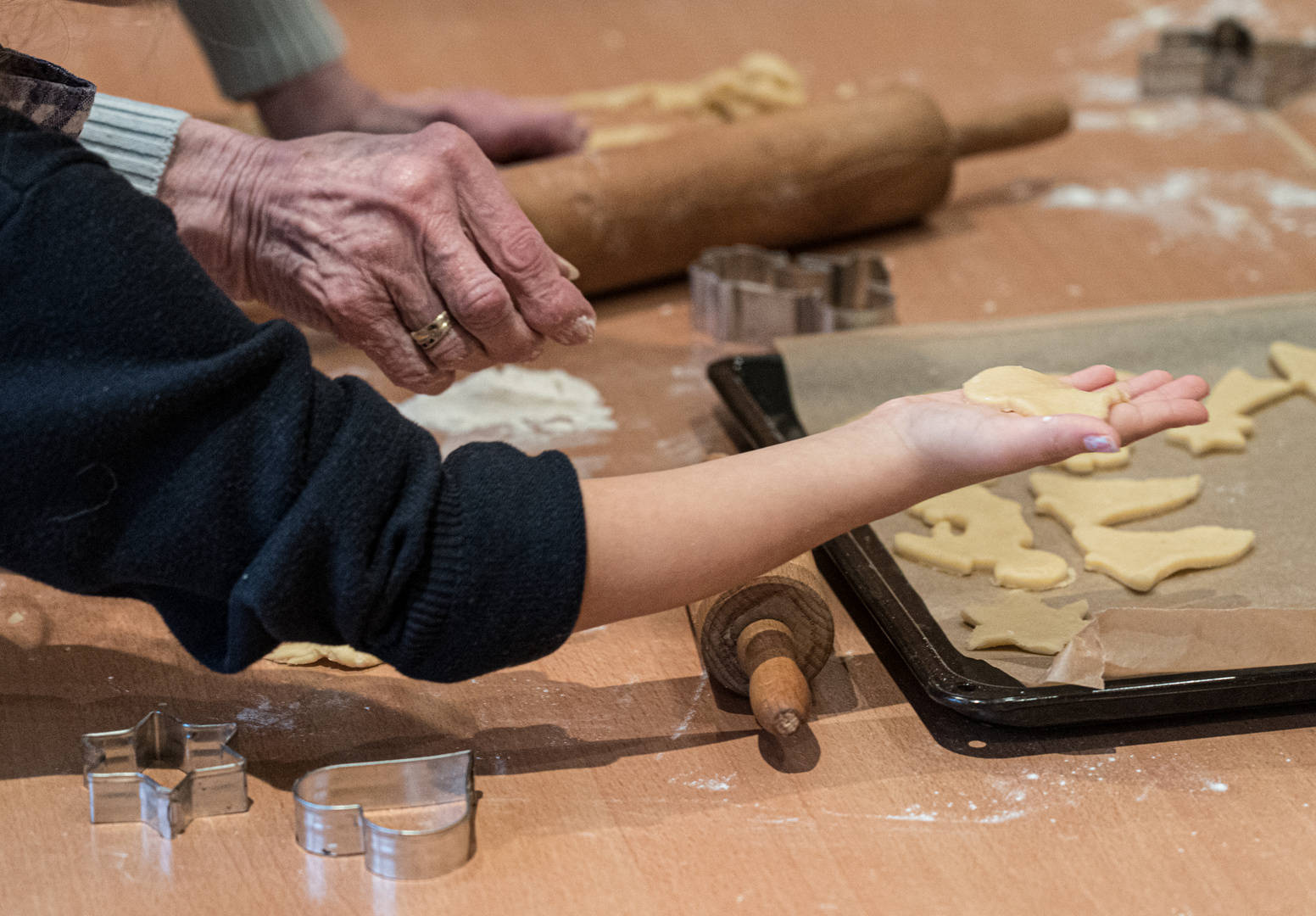 Weihnachtsbäckerei_DSC0240320191211