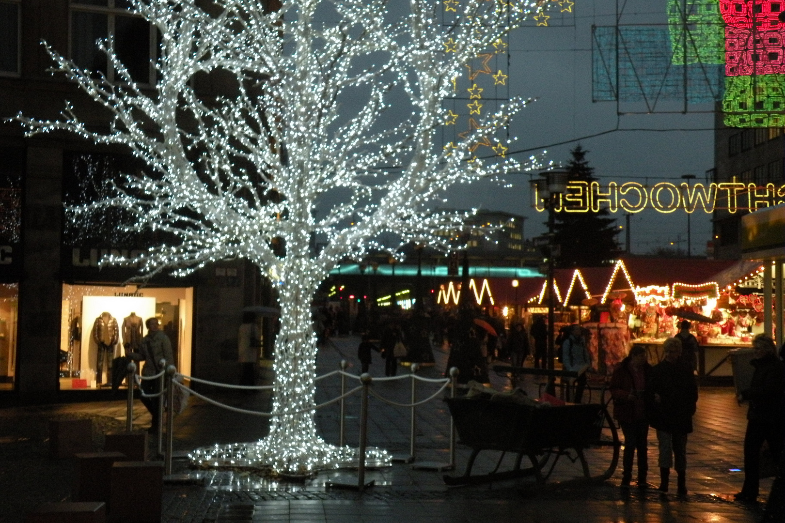 WEIHNACHTSBAUM