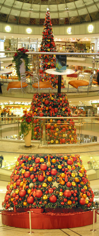 Weihnachtsbaum im Allee-Center