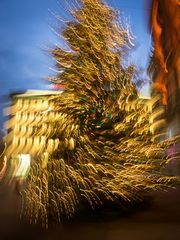 Weihnachtsbaum verdreht