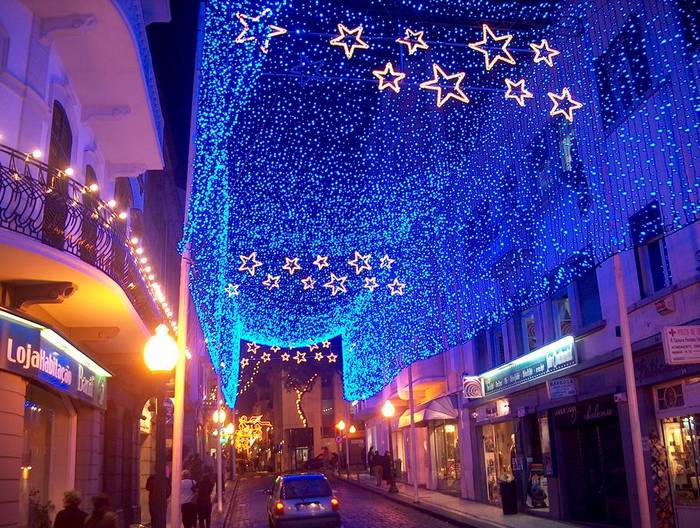 Weihnachtsbeleuchtung in Funchal