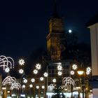 Weihnachtsbeleuchtung unter der Burg