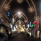 Weihnachtsbeleuchtung von Basel bei Nacht