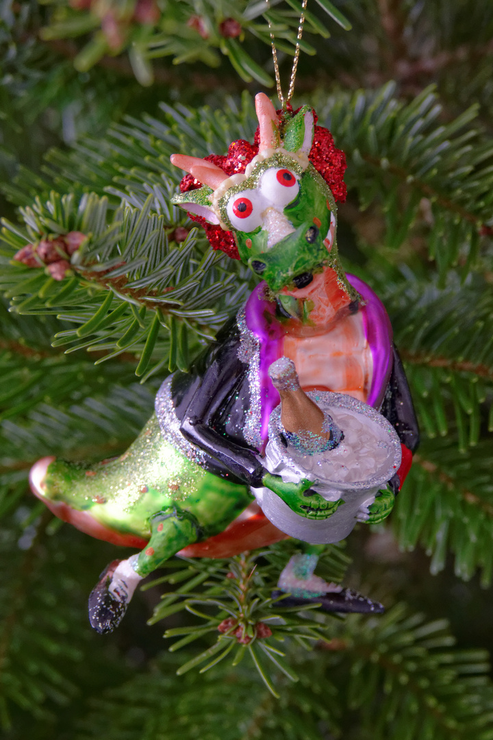 Weihnachtsdrache