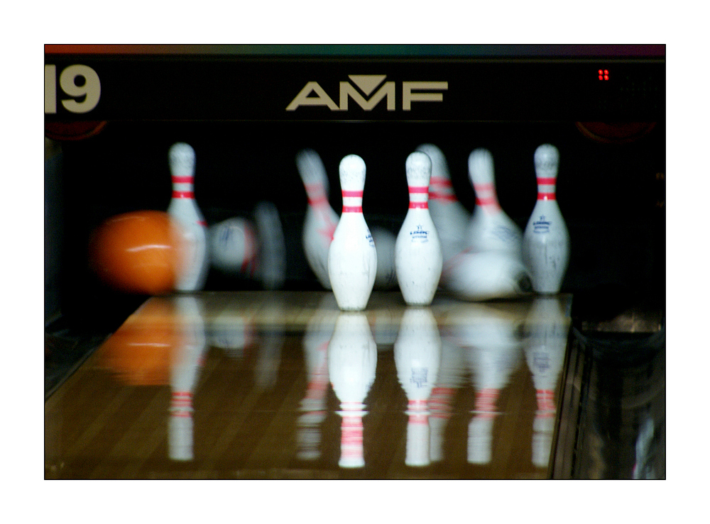 Weihnachtsfeier beim Bowling