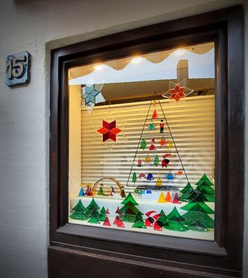 Weihnachtsfenster Nr. 15