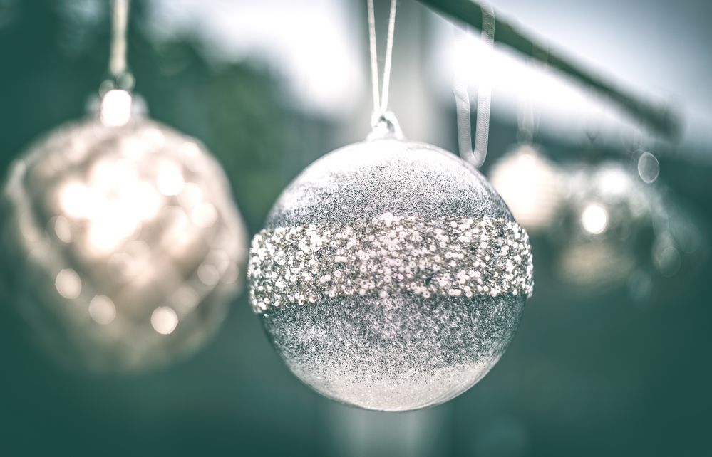 Weihnachtskugeln Foto & Bild jahreszeiten, winter, weihnachten Bilder