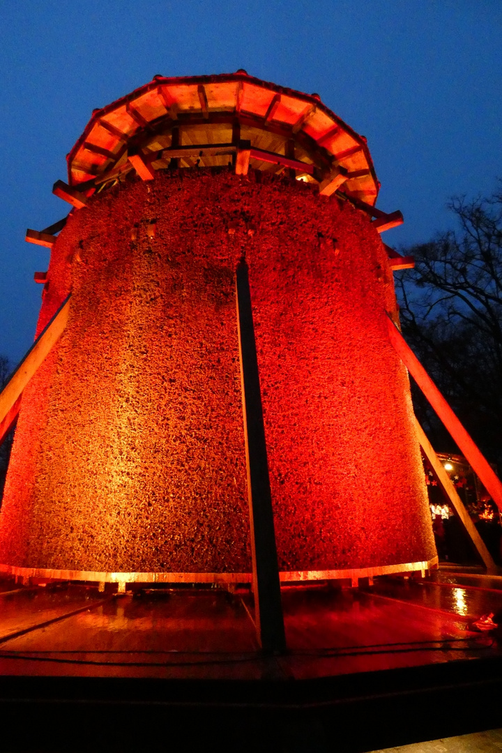 Weihnachtsleuchten im Kurpark Hamm am Gradierwerk