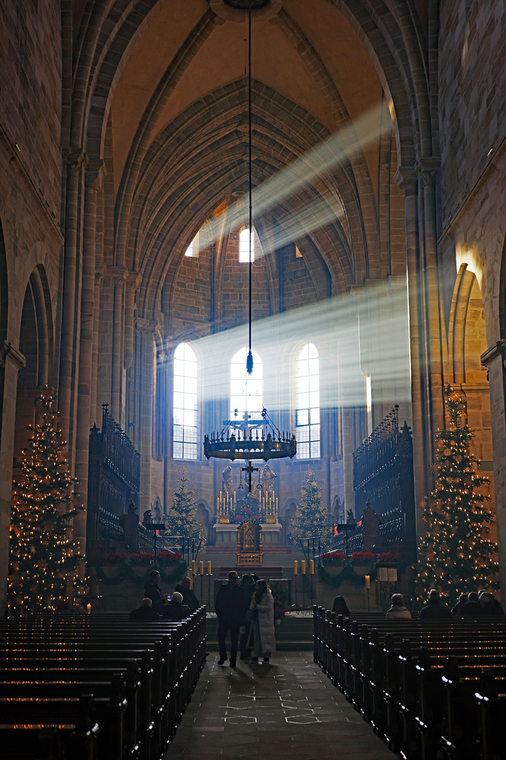 Weihnachtslicht im Bamberger Dom