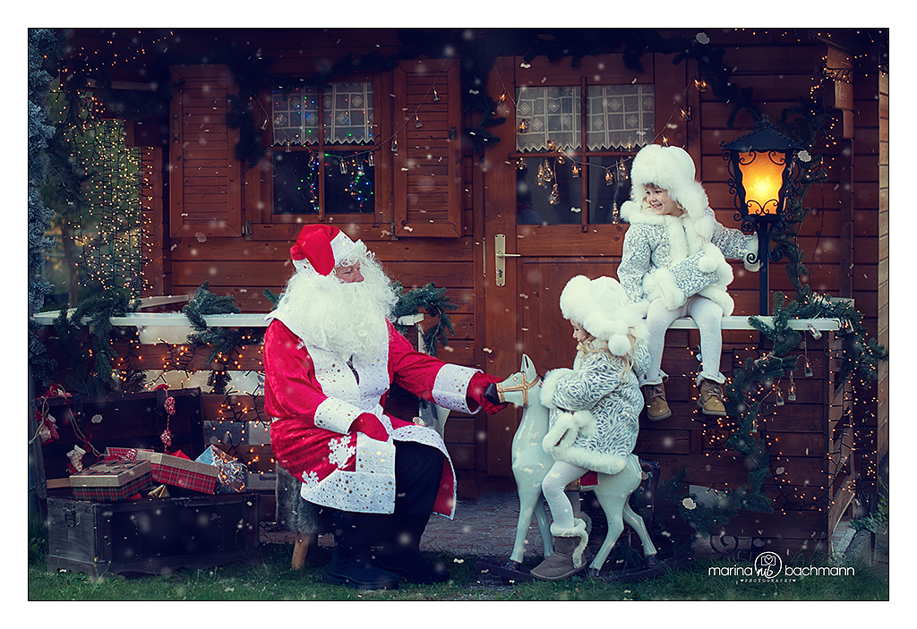 Weihnachtsmann und die Kinder 
