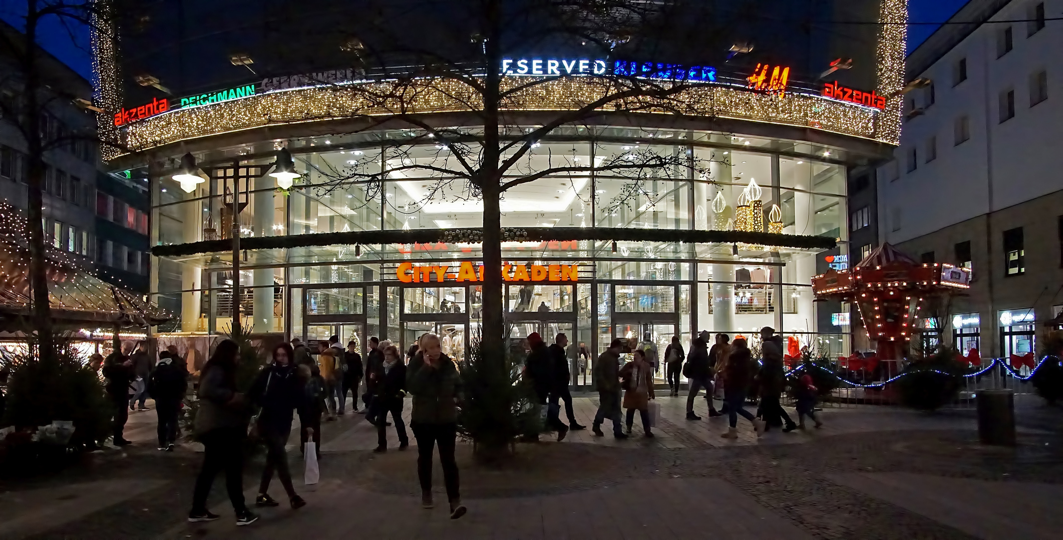 Weihnachtsmarkt 18-18