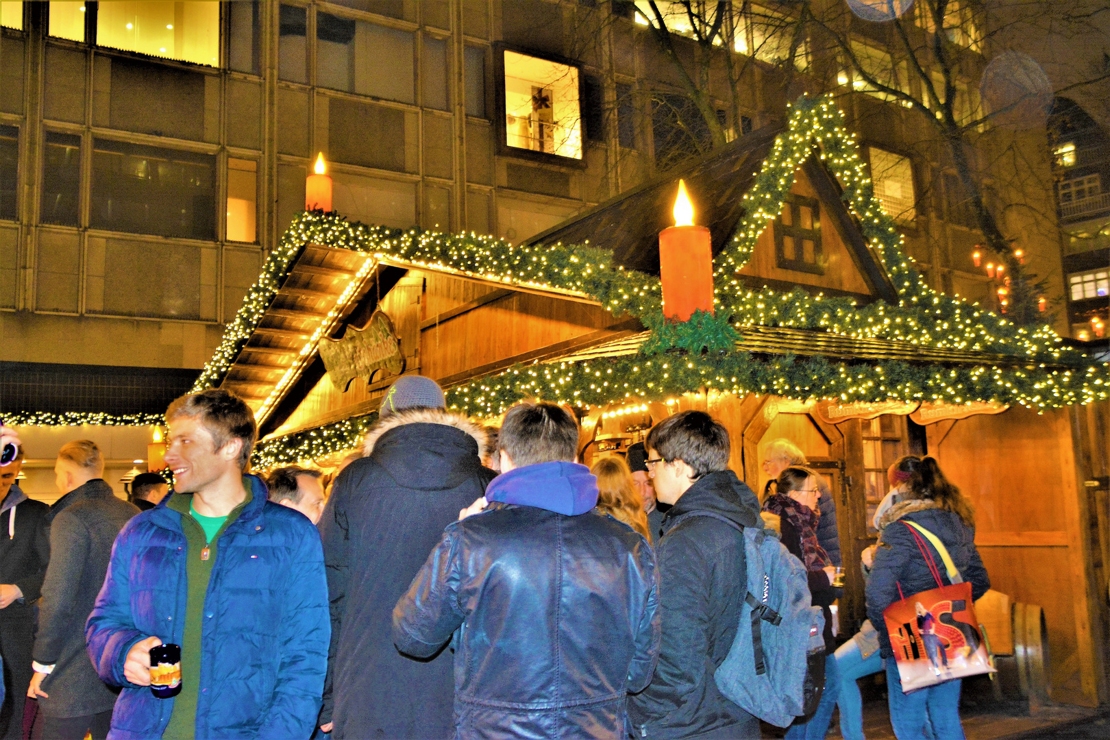 WEIHNACHTSMARKT