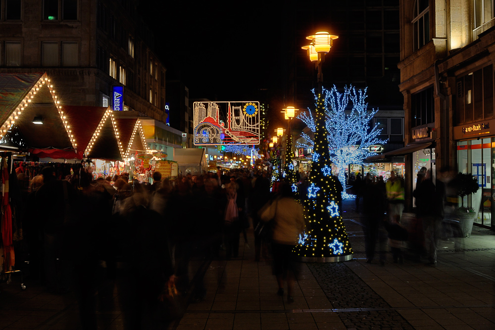 Weihnachtsmarkt am Bahnhof