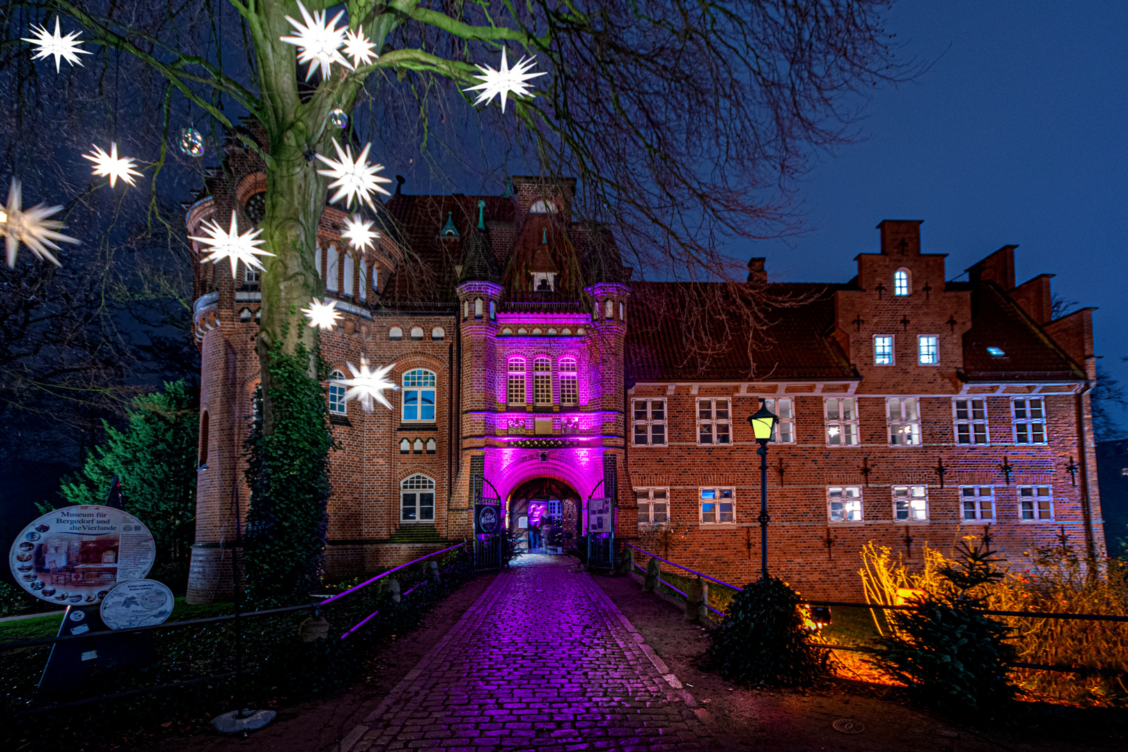 Weihnachtsmarkt am Bergedorfer Schloss