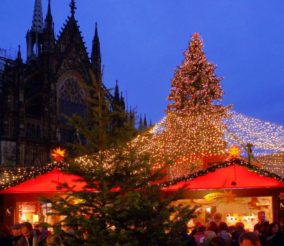 Weihnachtsmarkt am Kölner Dom