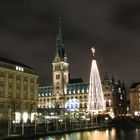 Weihnachtsmarkt am Rathaus