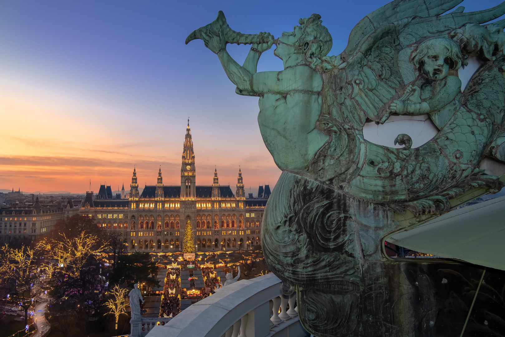 Weihnachtsmarkt am Rathausplatz