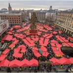 weihnachtsmarkt am roncalliplatz......