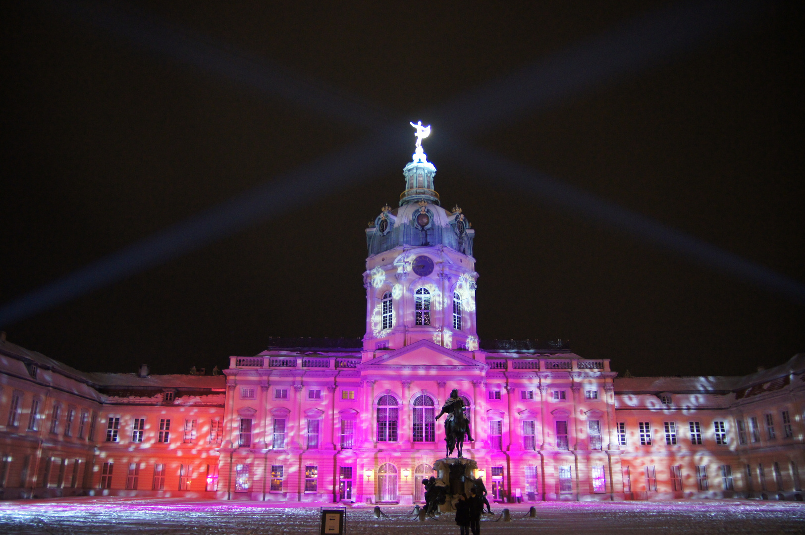 Weihnachtsmarkt am Schloß Charlottenburg Foto & Bild  architektur 