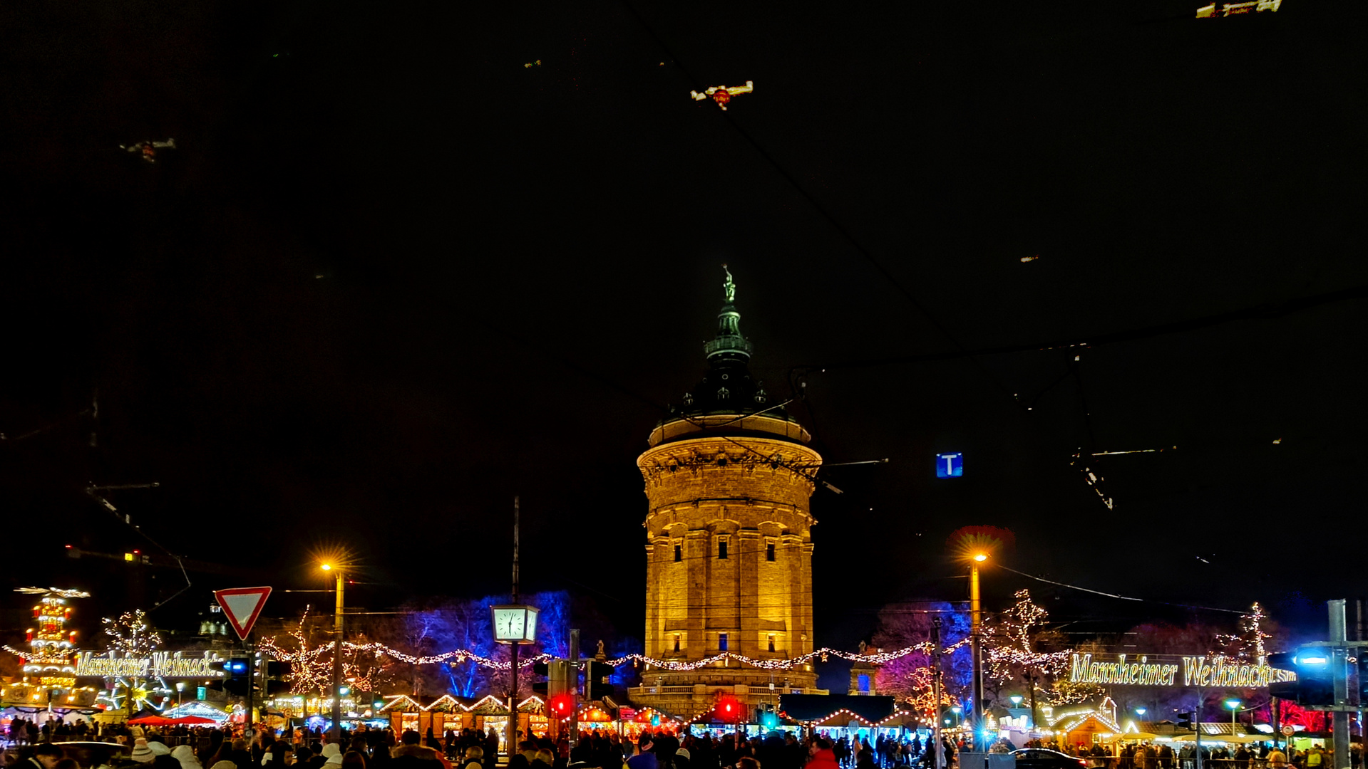 Weihnachtsmarkt am Wasserturm