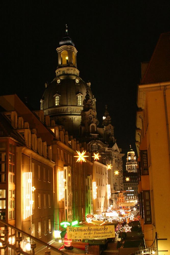 Weihnachtsmarkt an der Frauenkirche