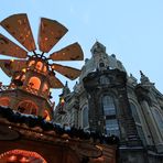 Weihnachtsmarkt an der Frauenkirche Dresden