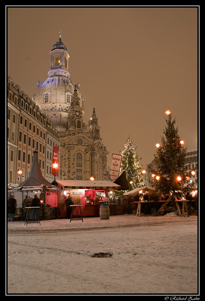 Weihnachtsmarkt an der Frauenkirche