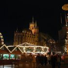 Weihnachtsmarkt auf dem Domplatz.