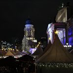 Weihnachtsmarkt auf dem Gendarmenmarkt (01)